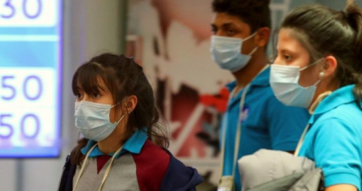 El gobernador de Jalisco reportó el fallecimiento de una persona más por coronavirus