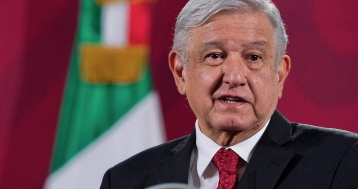 ‘Vamos a abrir, pero con cuidado’, Amlo