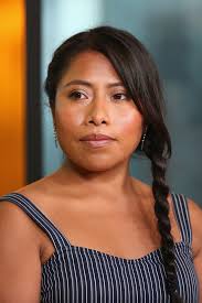 Soy prieta y con la frente en alto: Yalitza Aparicio lanza mensaje contra racismo