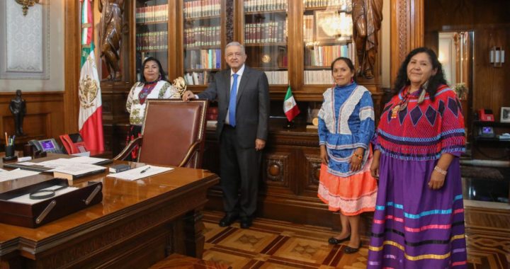 López Obrador presenta terna de mujeres indígenas para presidir el Conapred