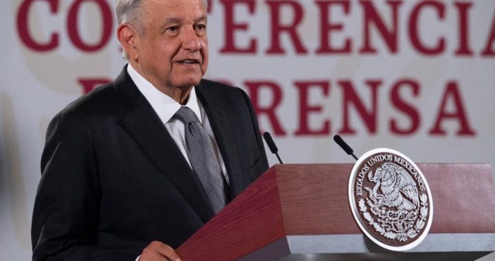 Sería el primero en dejarme vacunar contra COVID-19: AMLO