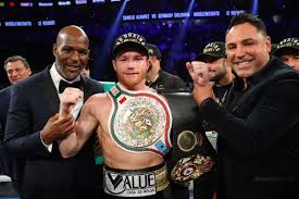 Desestiman demanda de ‘Canelo’ Álvarez contra Óscar de la Hoya y DAZN