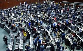 Diputados aprueban en lo general reforma que permitirá al gobierno disponer de 33 mil mdp del Fondo de Salud