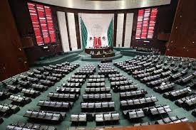 Diputados avalan controversia por “blindaje” a García Cabeza de Vaca