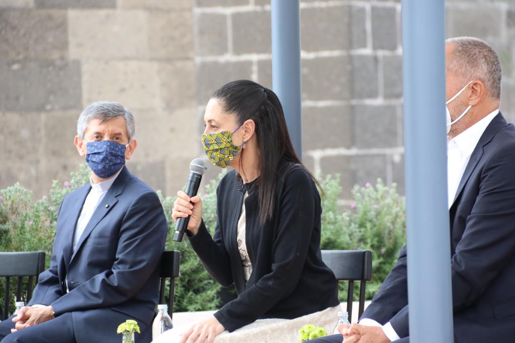 5f581b471a841253815980