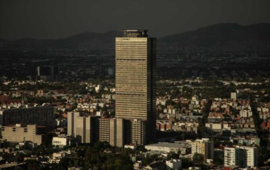 Pemex releva nuevamente a su director de finanzas, reportan