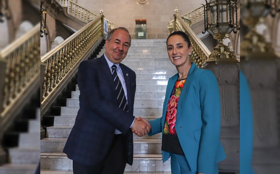 reunion-embajador-israel-sheinbaum-llevo