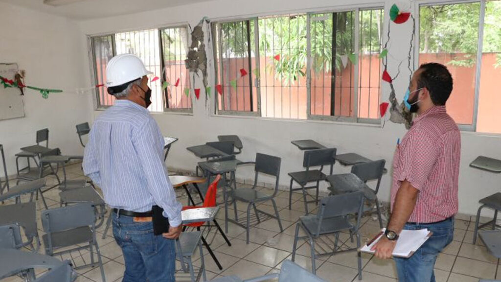 suspenden-clases-en-colima-por-sismo-22-septiembre-2022-112133