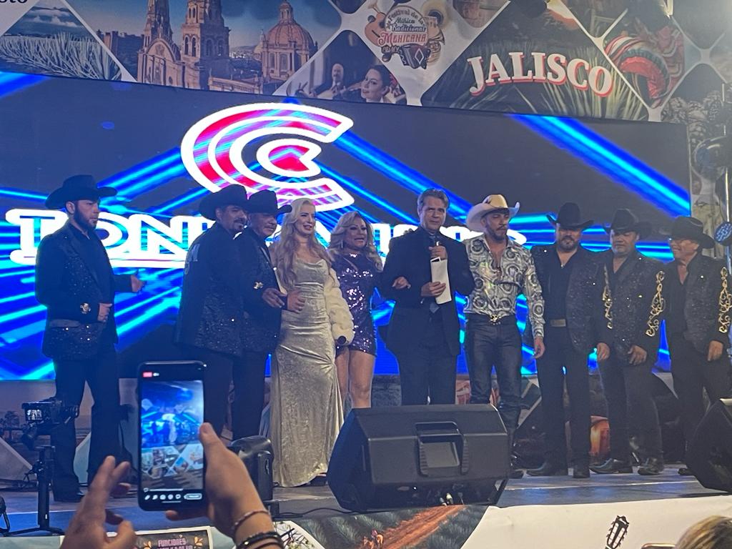 d0e949b4-34ad-4ba7-8ff1-275a8908925d