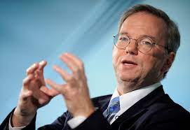 El exdirector ejecutivo de Google, Eric Schmidt, está trabajando en un proyecto secreto de drones militares