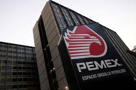 Deuda de Pemex con proveedores sube 17.3% en marzo