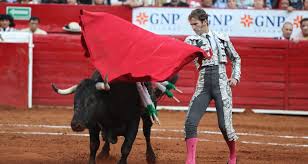 Tribunal Colegiado revoca suspensión provisional de las corridas de toros en CDMX