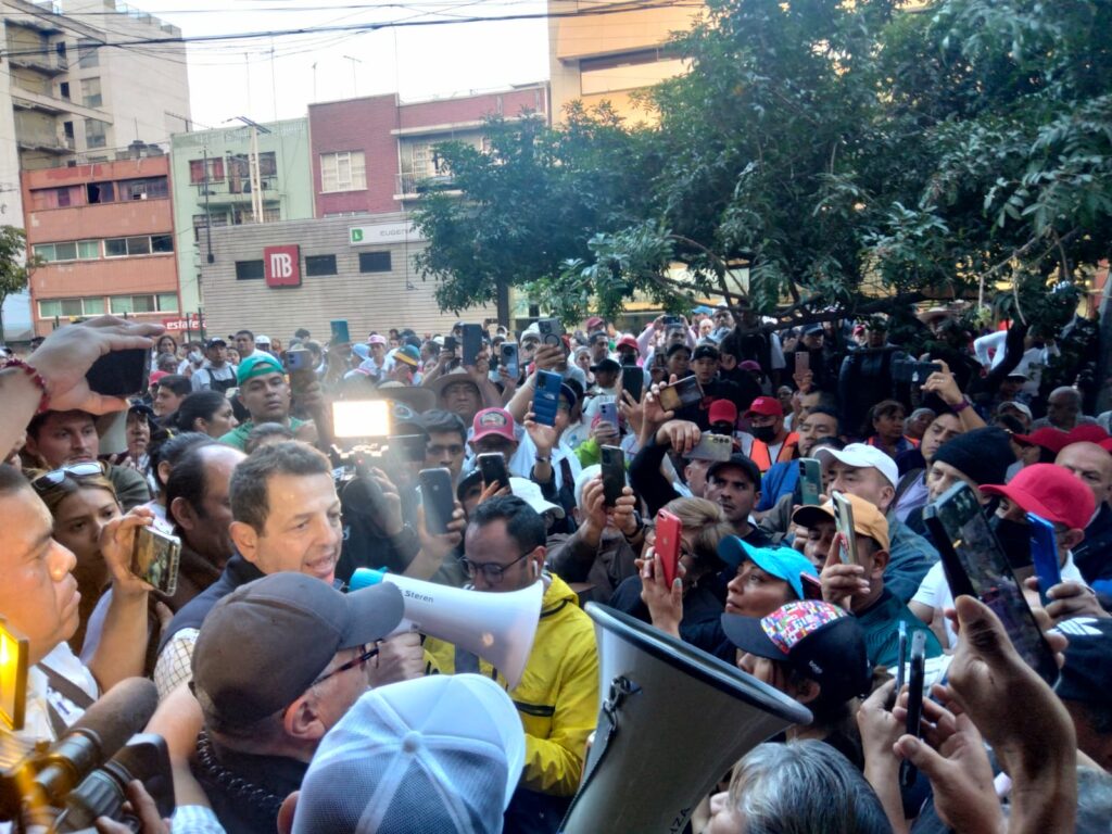 6f846bb0-ee7f-458d-8dcd-b5157060d992