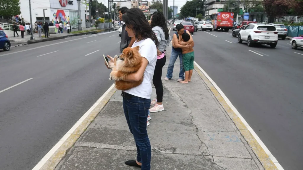 hubo-sismo-cdmx-hoy-21-de-septiembre-2024-alerta-temblor-genera-preocupacion (1)